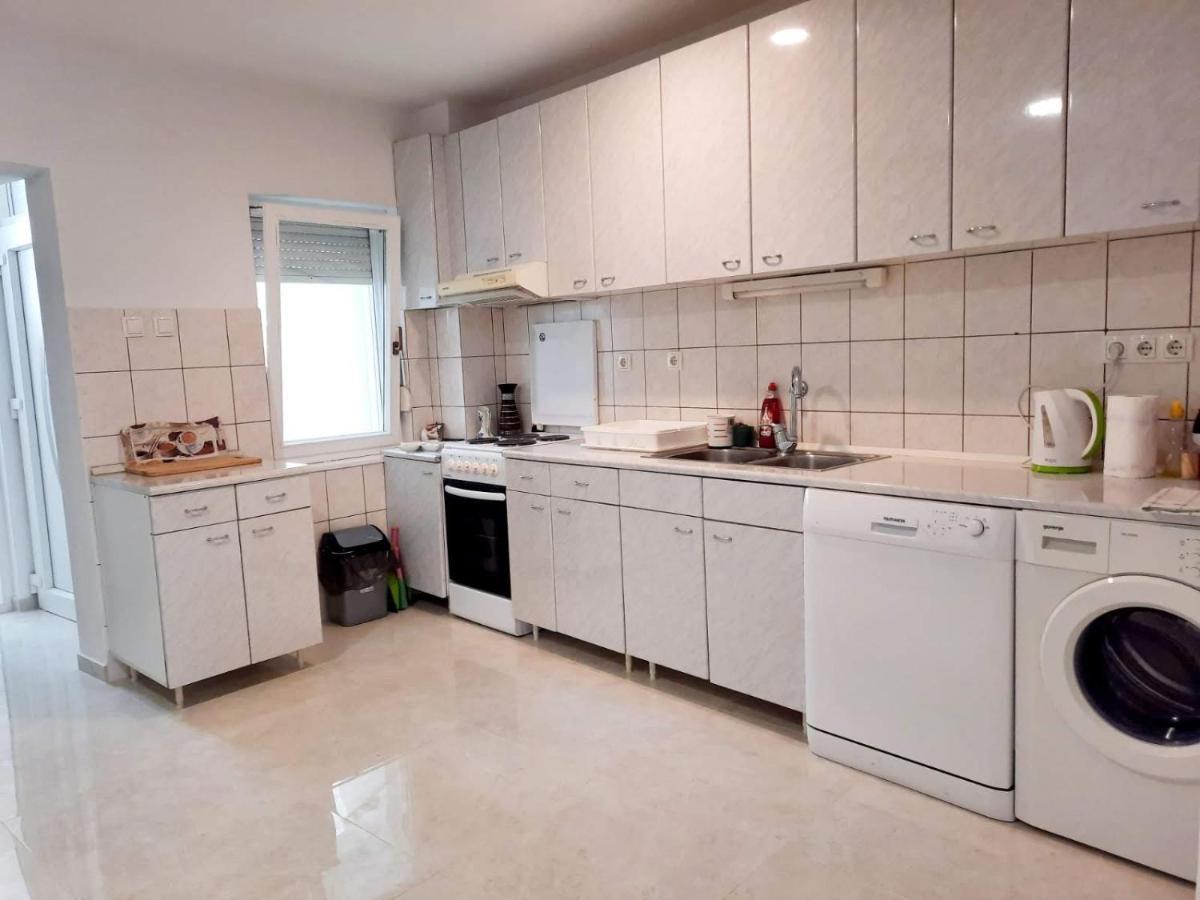 Apartman Square 莫斯塔尔 外观 照片