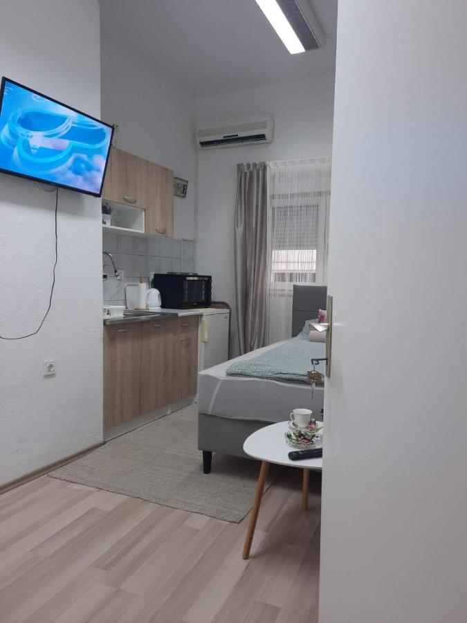 Apartman Square 莫斯塔尔 外观 照片